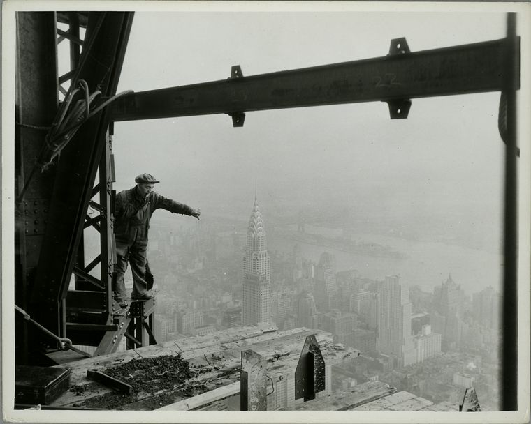 photos of Ironworkers during work