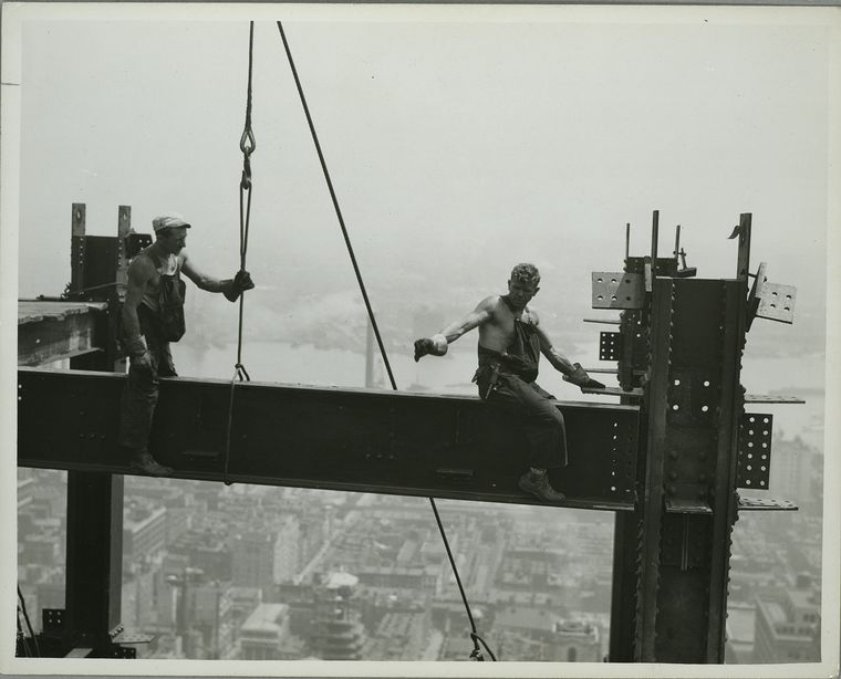 photos of Ironworkers during work