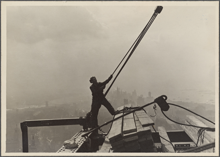 photos of Ironworkers during work