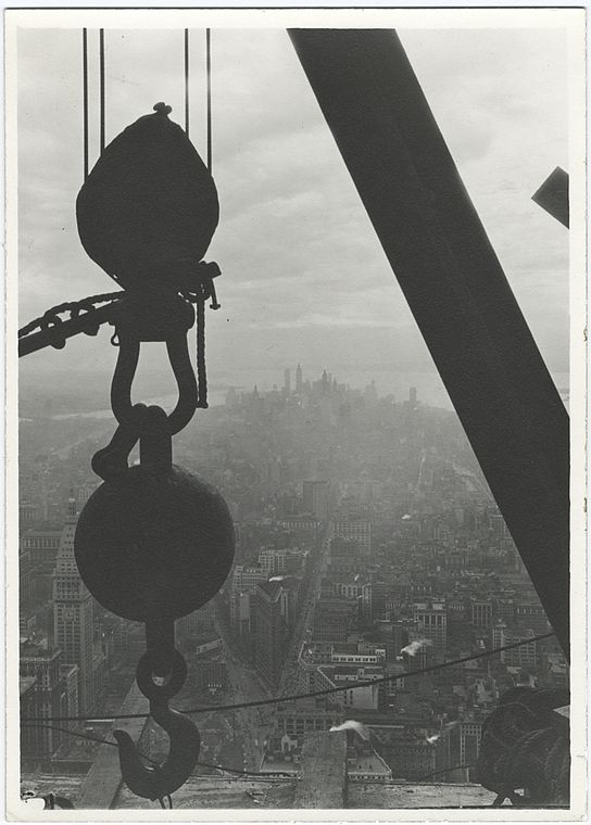 photos of Ironworkers during work