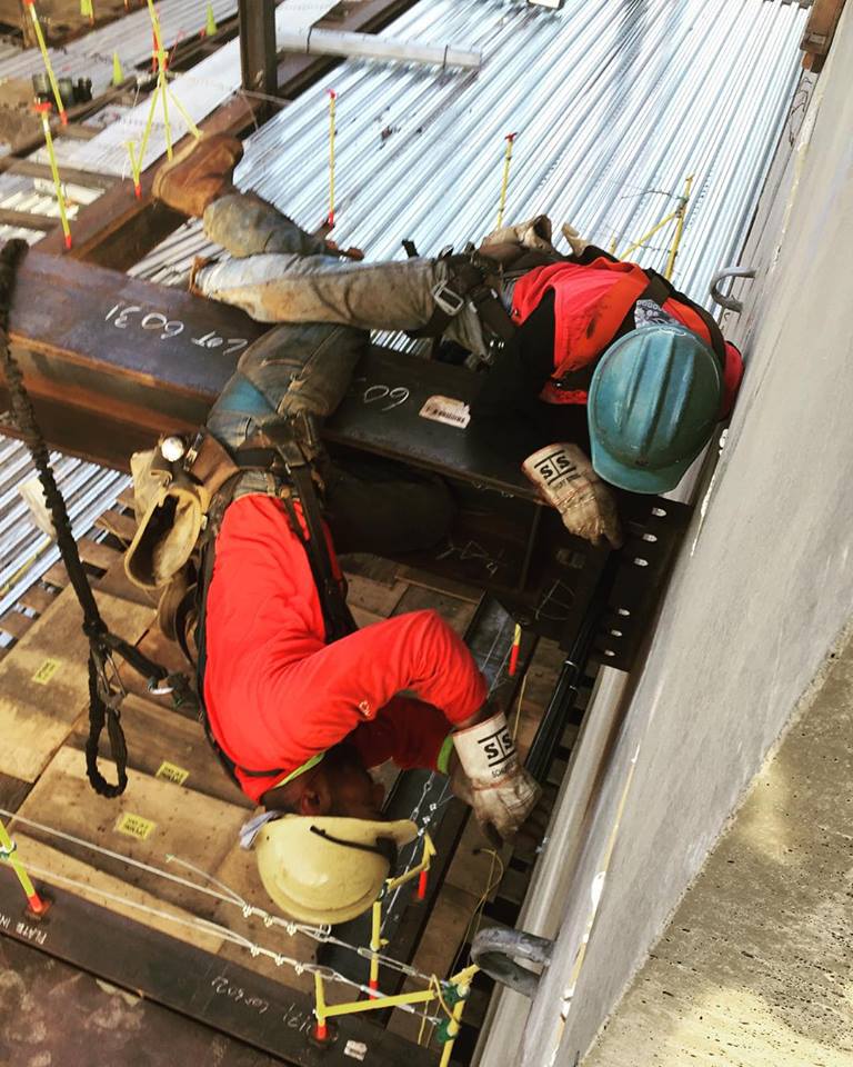 photos of Ironworkers during work